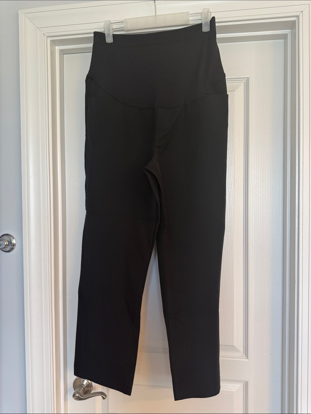 Old Navy NWT Womens Maternity Pixie Pants Size 14 Black Full-Panel Belly Band